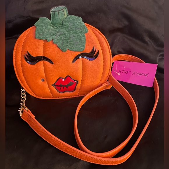Betsey Johnson Handbags - Betsey Johnson Cute Pumpkin Purse